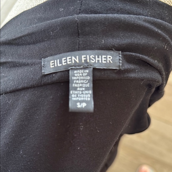 Eileen Fisher Black Sleeveless vest - Picture 8 of 9